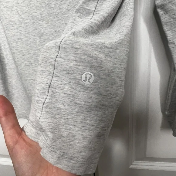 Lululemon 5 Year Basic Long Sleeve Henley shirt Heathered Core Ultra Light Grey - Picture 4 of 6